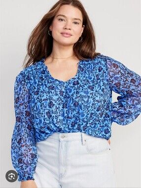Old Navy Chiffon Smocked Poet Swing Blouse Top Blue Floral Womens Size Large